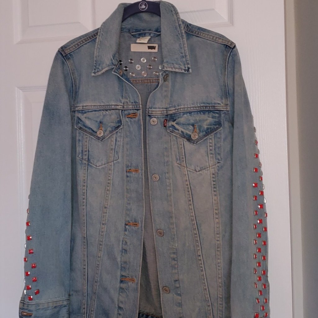 Levi's Boyfriend Jacket With Studs